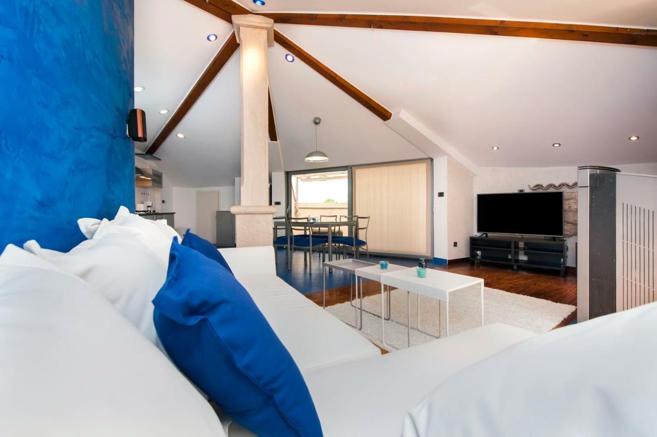 Apartment Canna ロヴィニ エクステリア 写真