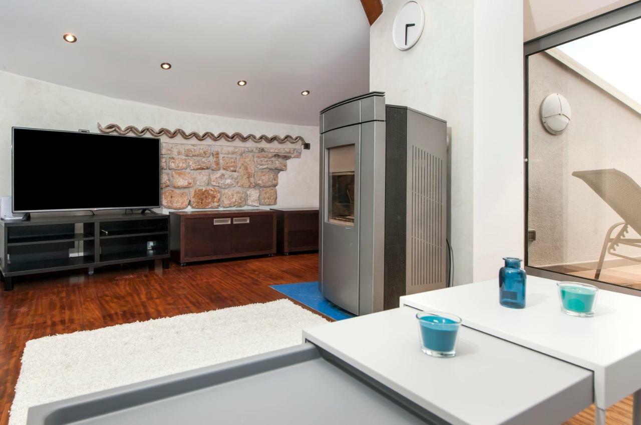 Apartment Canna ロヴィニ エクステリア 写真